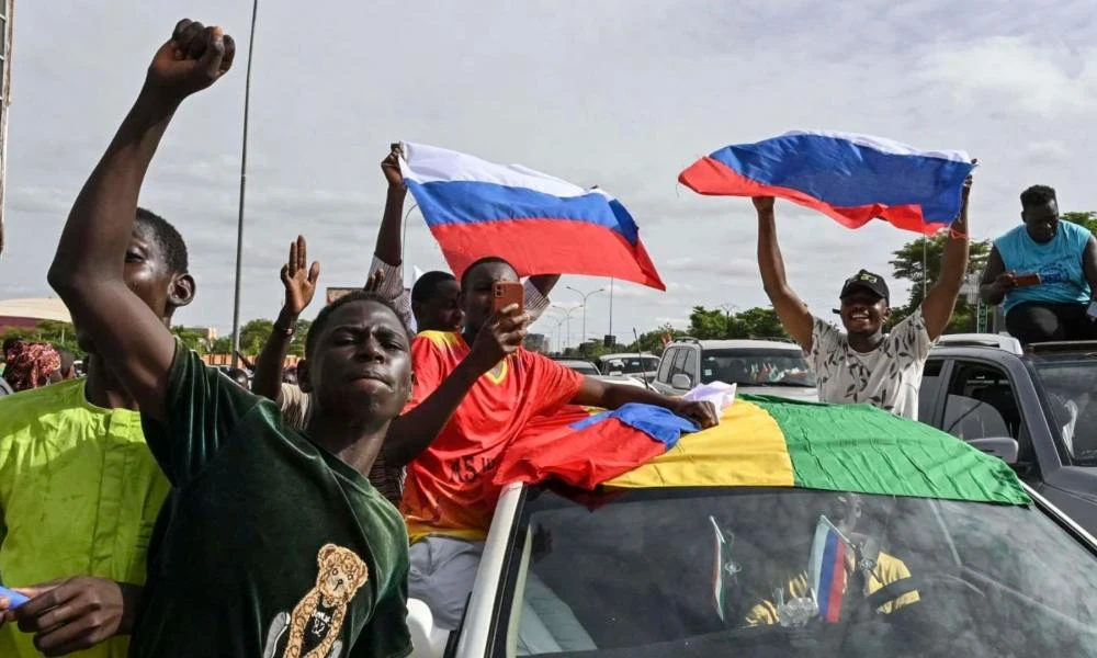 Ρωσικά στρατεύματα εισήλθαν σε αμερικανική αεροπορική βάση στον Νίγηρα-Άρον άρον αποχωρούν 1.000 στρατιώτες των ΗΠΑ